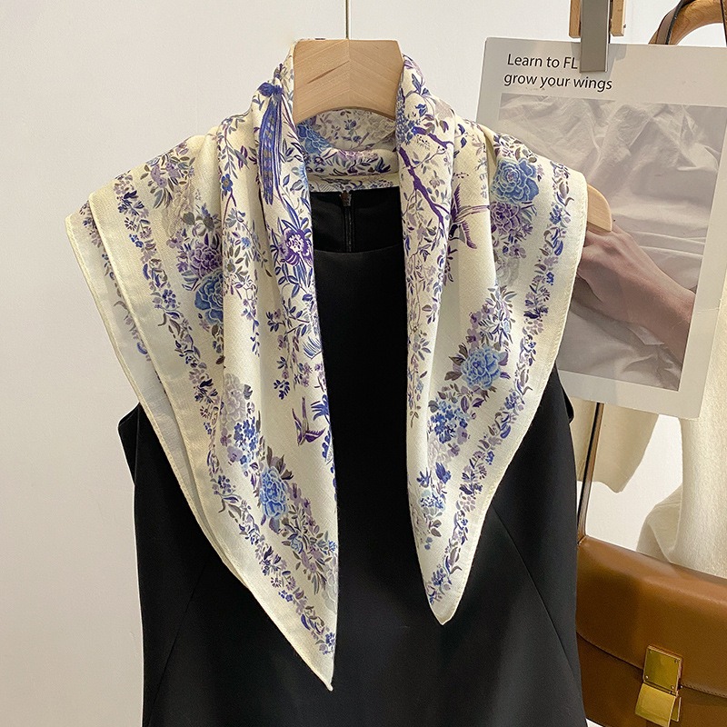 70x70cm Simple Elegance Floral - Art And Craft Hair ulasan dan harga